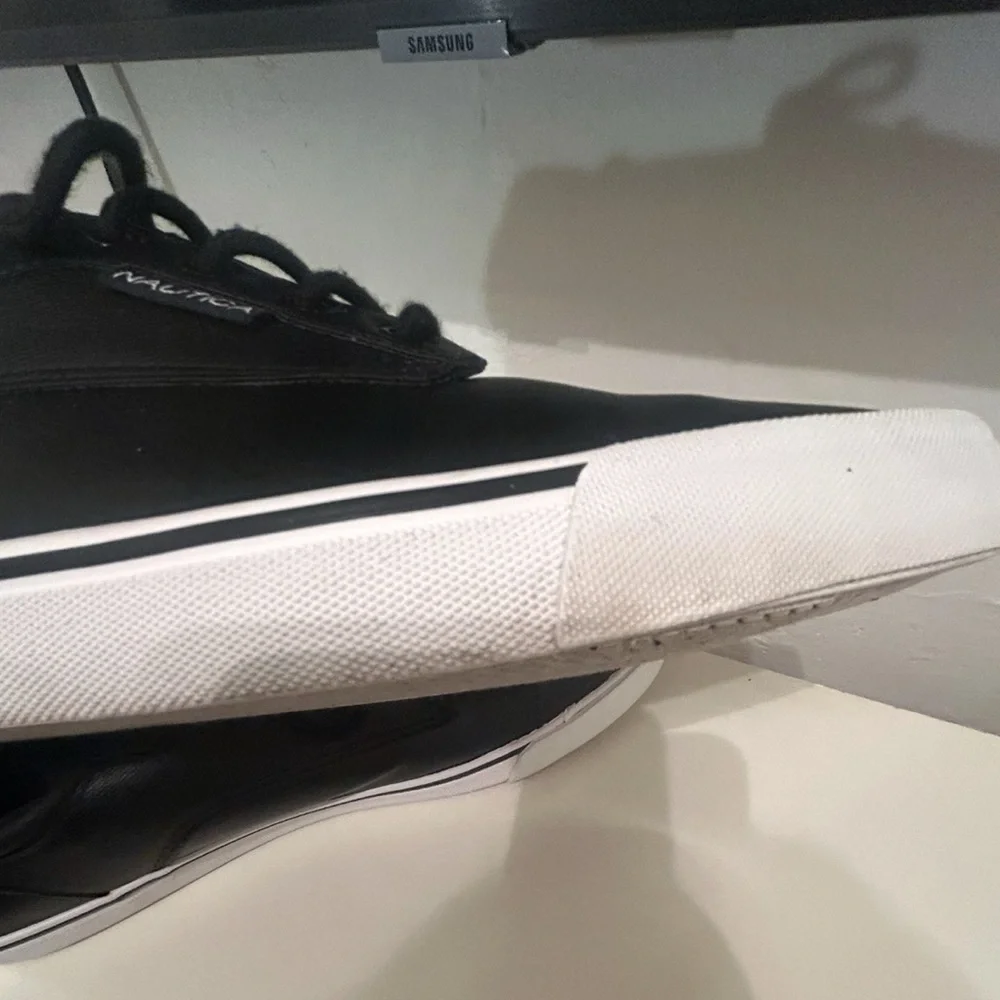 Nautica Men's Black Casual Sneakers